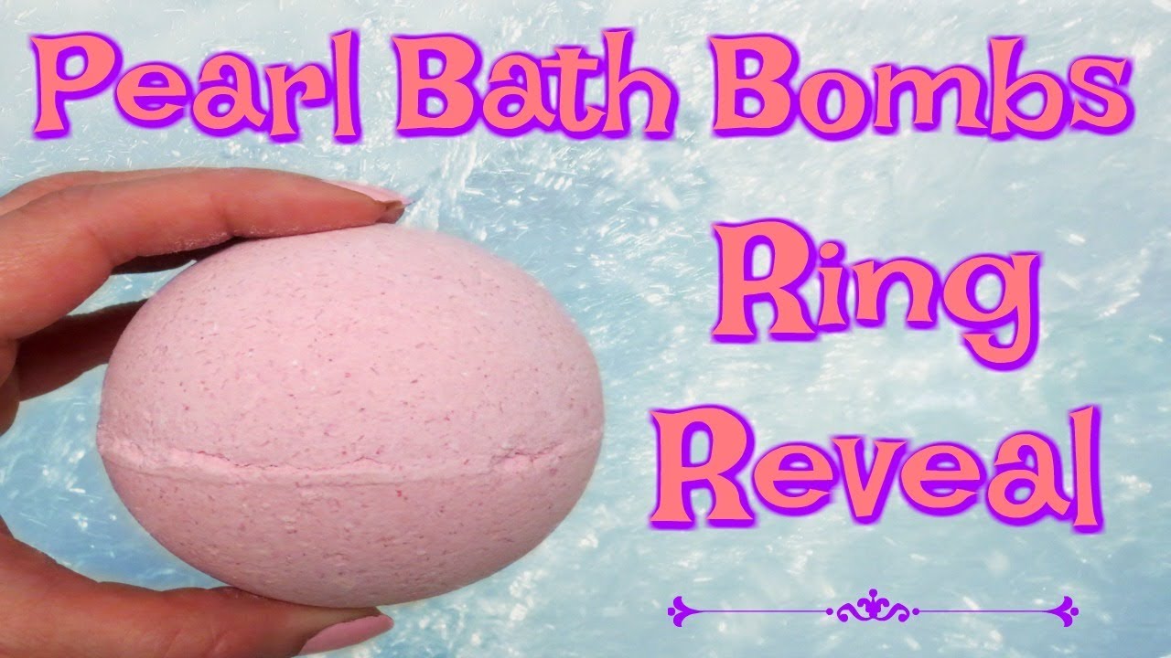 Pearl Bath Bombs Ring Reveal Strawberries & Champagne Bath Bomb