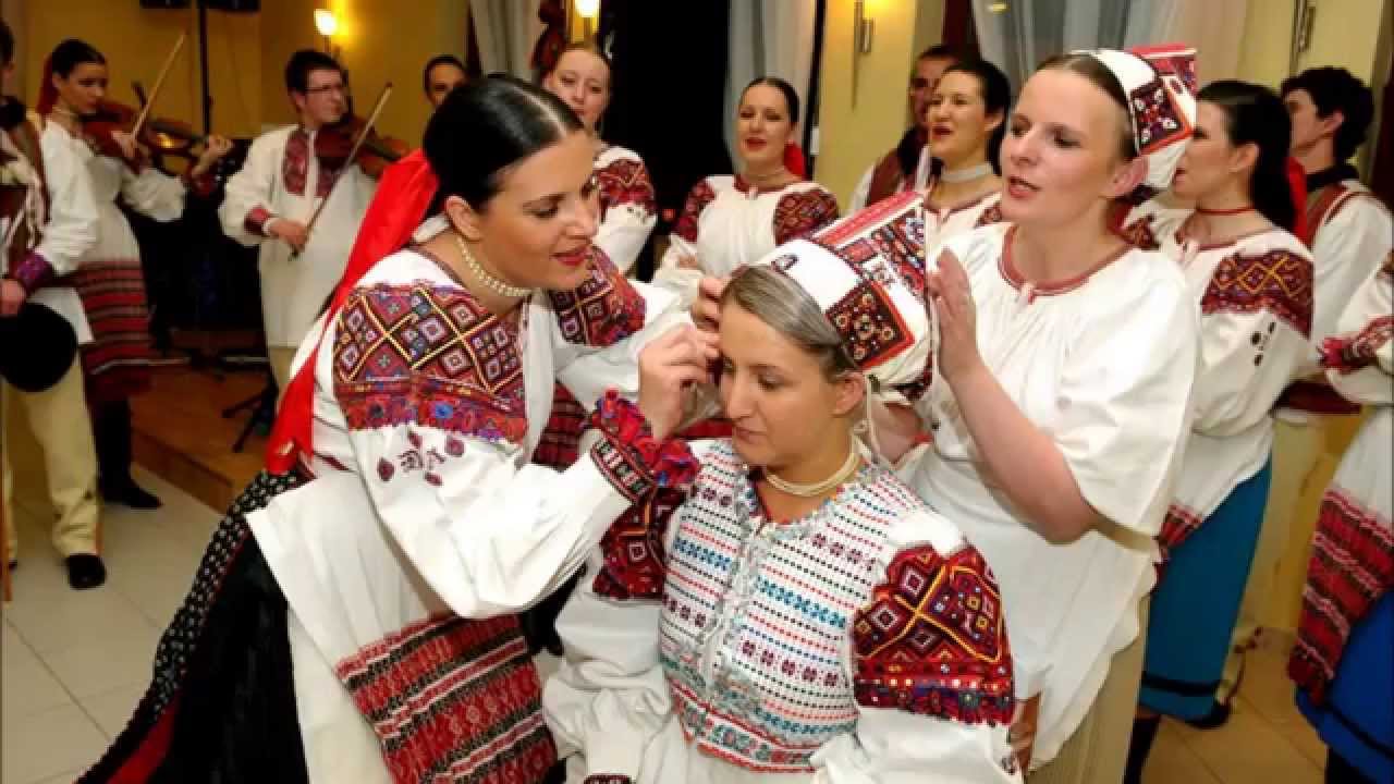 Horehronský viachlasný spev Fsk Brezinky Polomka- Ako je to pekne pri sobáši
