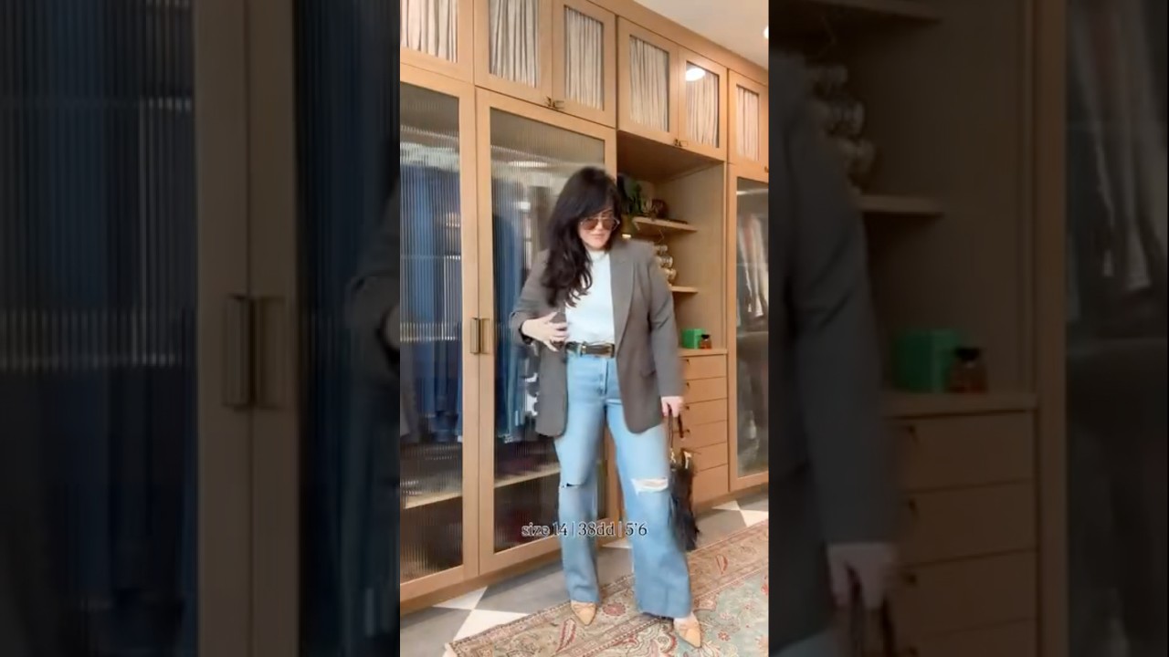 Midsize outfit inspo - Everyday Fashion - Summer to fall transition style 