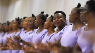 Catholic misa mix ~Nakuja nimebeba sifa. Sauti zenye mvuto... blessed voices. Like.share.subscribe