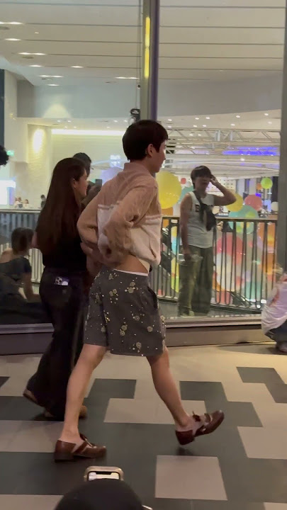 Gun’s catwalk was like he was in a trance. #offgun #gmmtv