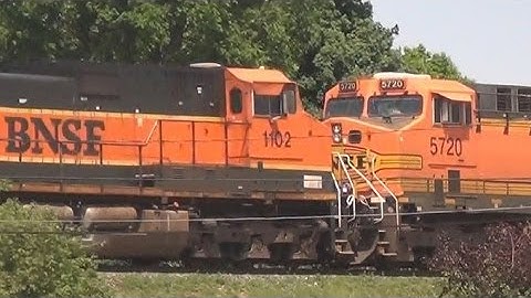 3 BNSF Engines Power Long Grain Train