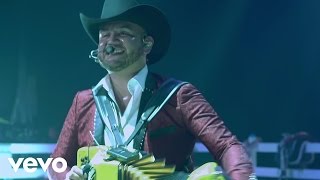 Video thumbnail of "Calibre 50 - Te Estoy Engañando Con Otra (En Vivo Auditorio Telmex)"