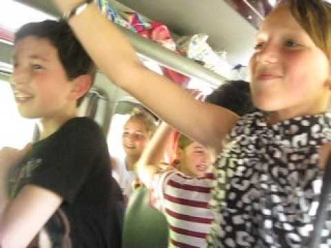 ნუგო ექსკურსიაზე