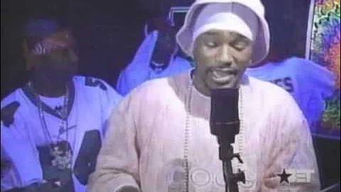 Cam'ron performs powerful freestyle while counting a stack