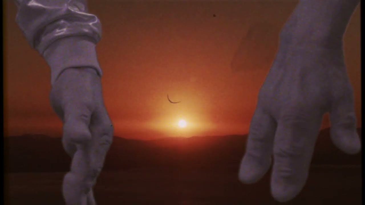 Virgin Mary Pistol Grip - Hand In Hand [Official Video]