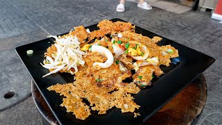 Eat this instead of Pad Thai | Thai street food