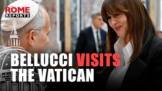 Download Lagu Monica BELLUCCI arrives at the VATICAN: Mary Magdalene from The Passion of the Christ meets the POPE MP3