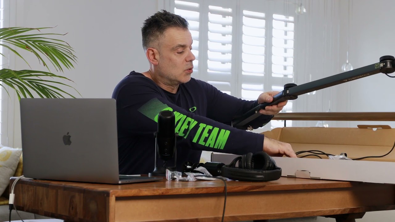 Thronmax Caster Premium Tube Style Broadcast Boom Arm | Review