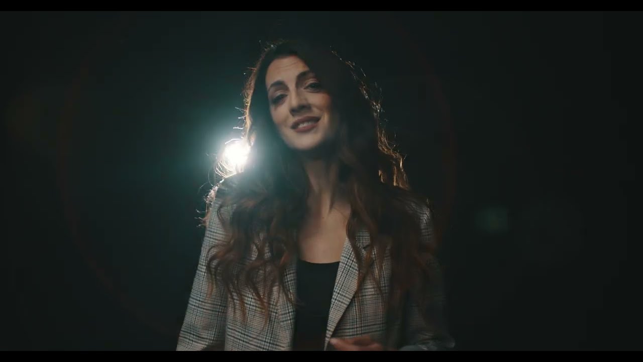 Susana Ballesteros - si es que tiene que doler
