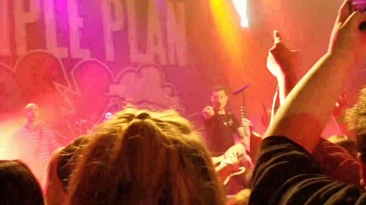  Simple  Plan  Addicted Live House  of Blues  3 31 17 YouTube