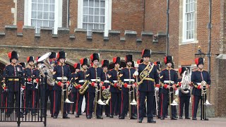 Royal Canadian Artillery Band And The Band Of The Irish Guards - Changing The Guard