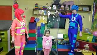Шоу ГИГАНТСКИХ мыльных пузырей Шоу ГИГАНТСКИХ мыльных пузырей