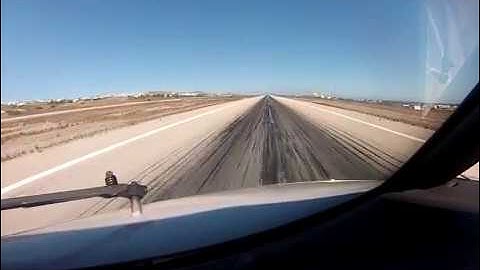 B737-800 on visual approach RWY 34R Santorini