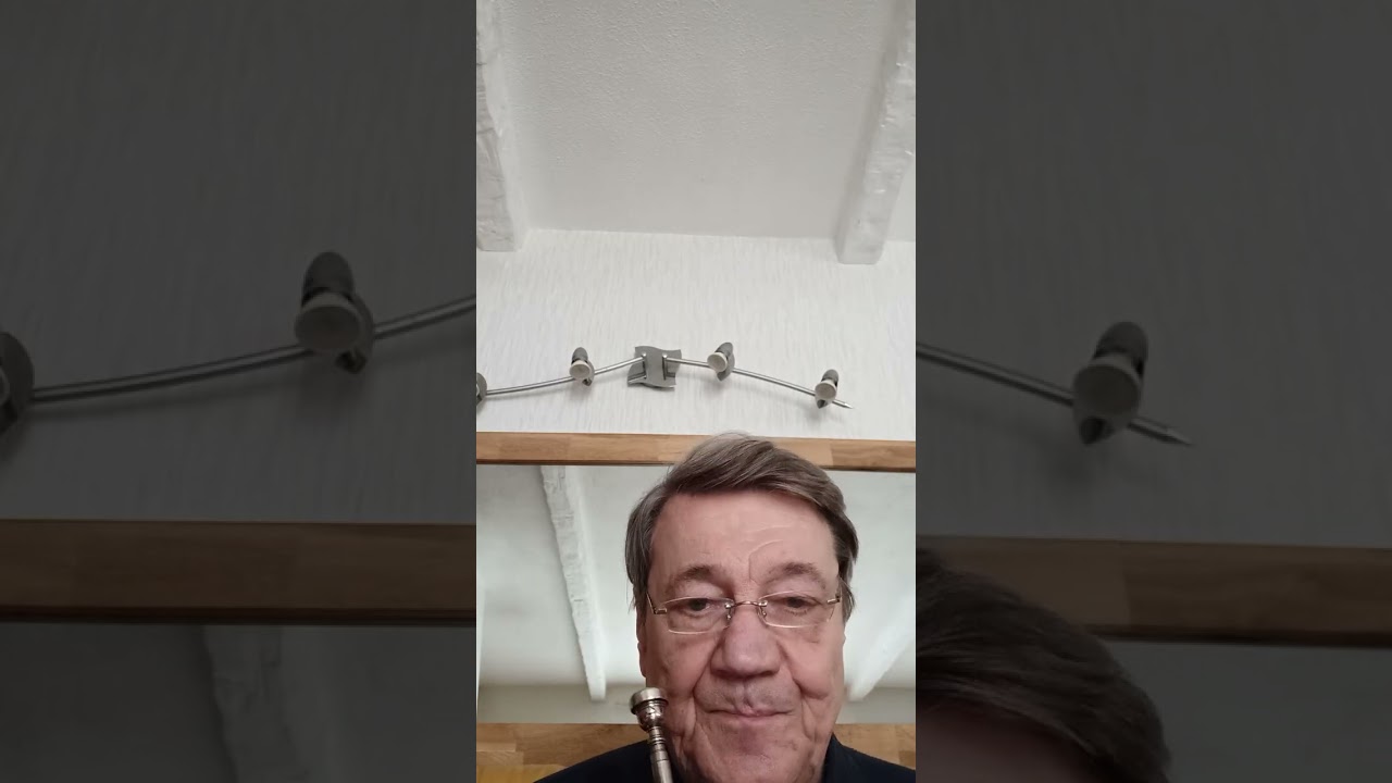 V. Kafelnikov.  Утренние занятия.