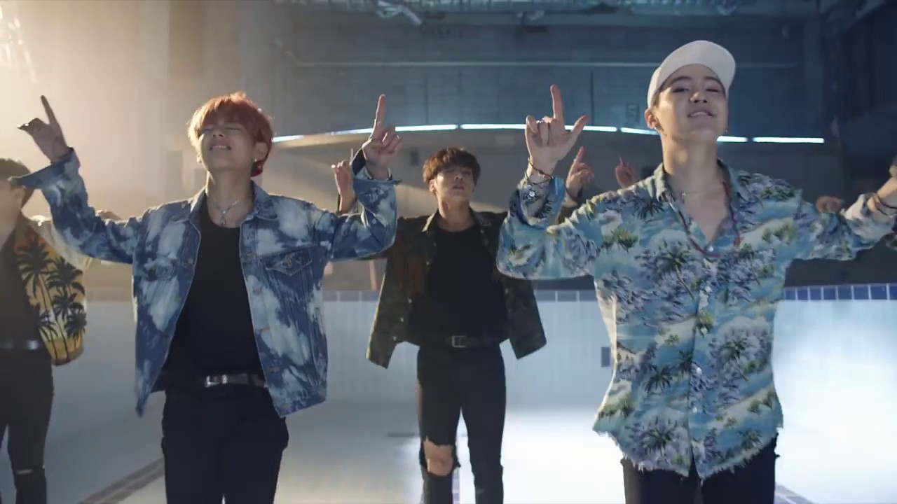 BTS ふぁむ BTS - Fire [Official Video] HD - YouTube