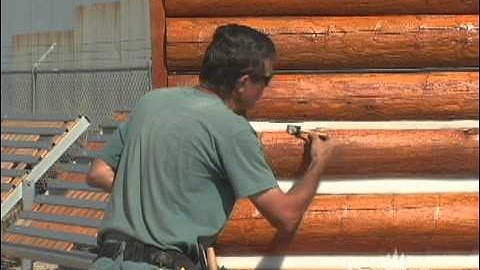 How To Apply Log Jam Chinking: Tooling and Clean Up