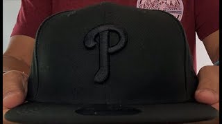 Philadelphia Phillies TEAM-BASIC BLACKOUT SNAPBACK Hat by New Era