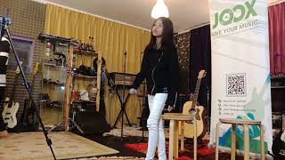 Nurul Iman nyanyi di JOOX
