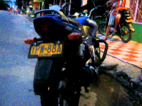 AUTECO BAJAJ PULSAR EDWIN DIAZ