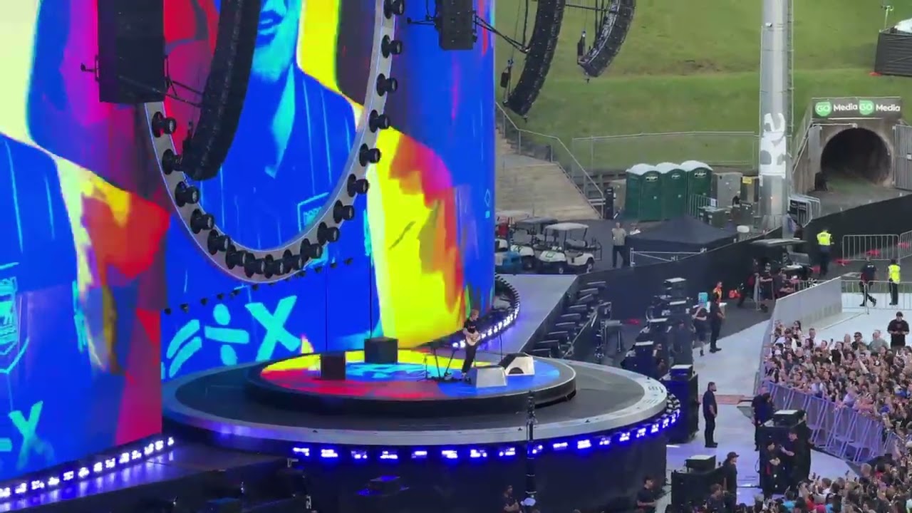Sapphire - Ed Sheeran LIVE | Go Media Stadium Auckland New Zealand January 16, 2026