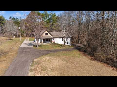 1231 Abiff Drive, Bon Aqua, TN home video tour