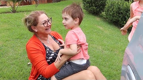 WE ARRIVED AT GRANDMA'S FARM - FLÁVIA CALINA