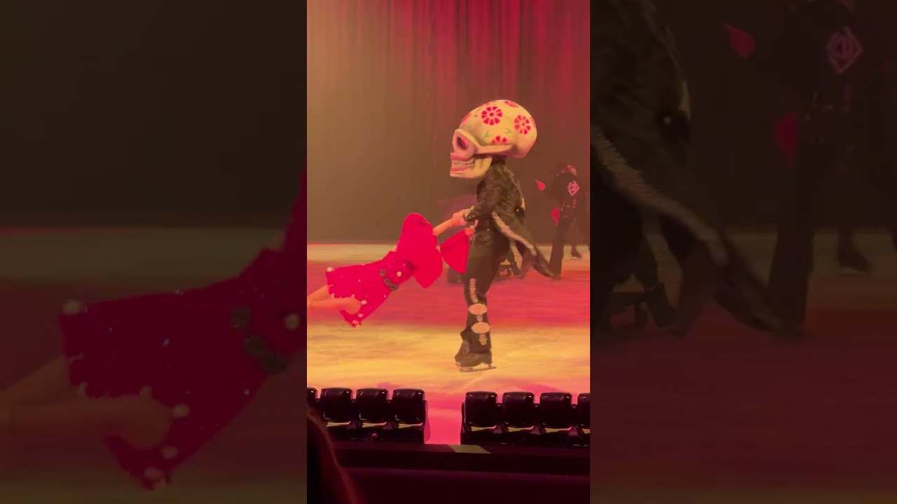 Holiday on Ice 2025 Cinema of Dreams 