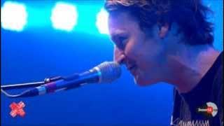 Ben Howard Depth over Distance live @ Lowlands 2012