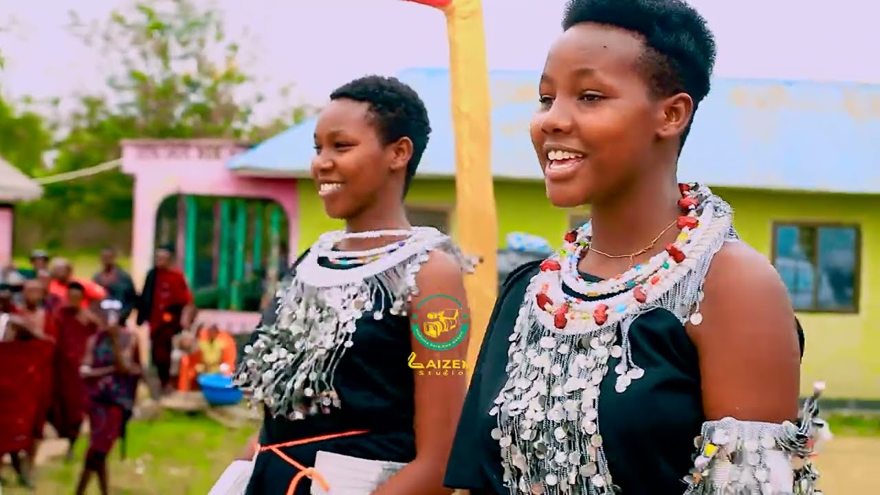 Naomi Jacob na Nemburis wasimamisha Pwani Lazima ustaajabu Kucheza yao🔥🔥🔥🔥🔥