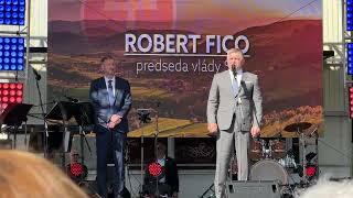 R. FICO: MÁJ JE MESIACOM LÁSKY, PRÁCE, SLOBODY A MIERU 🕊️