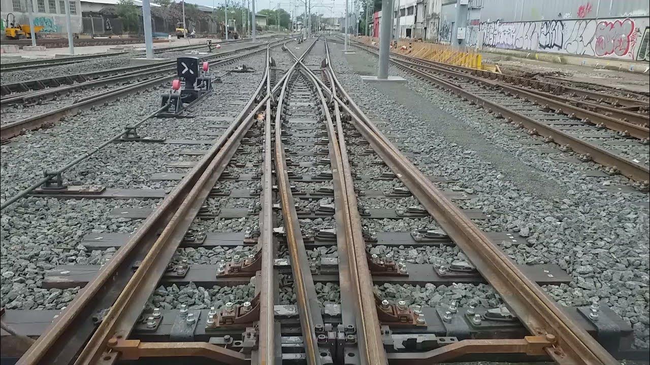 Double Slip Switch - YouTube