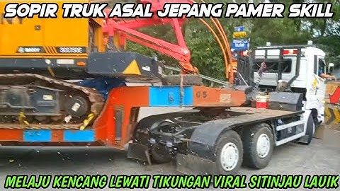 Sopir Truk Asal Jepang Pamer Skill Bawa Crane 50 Ton Melaju Kencang di Tikungan Sitinjau Lauik