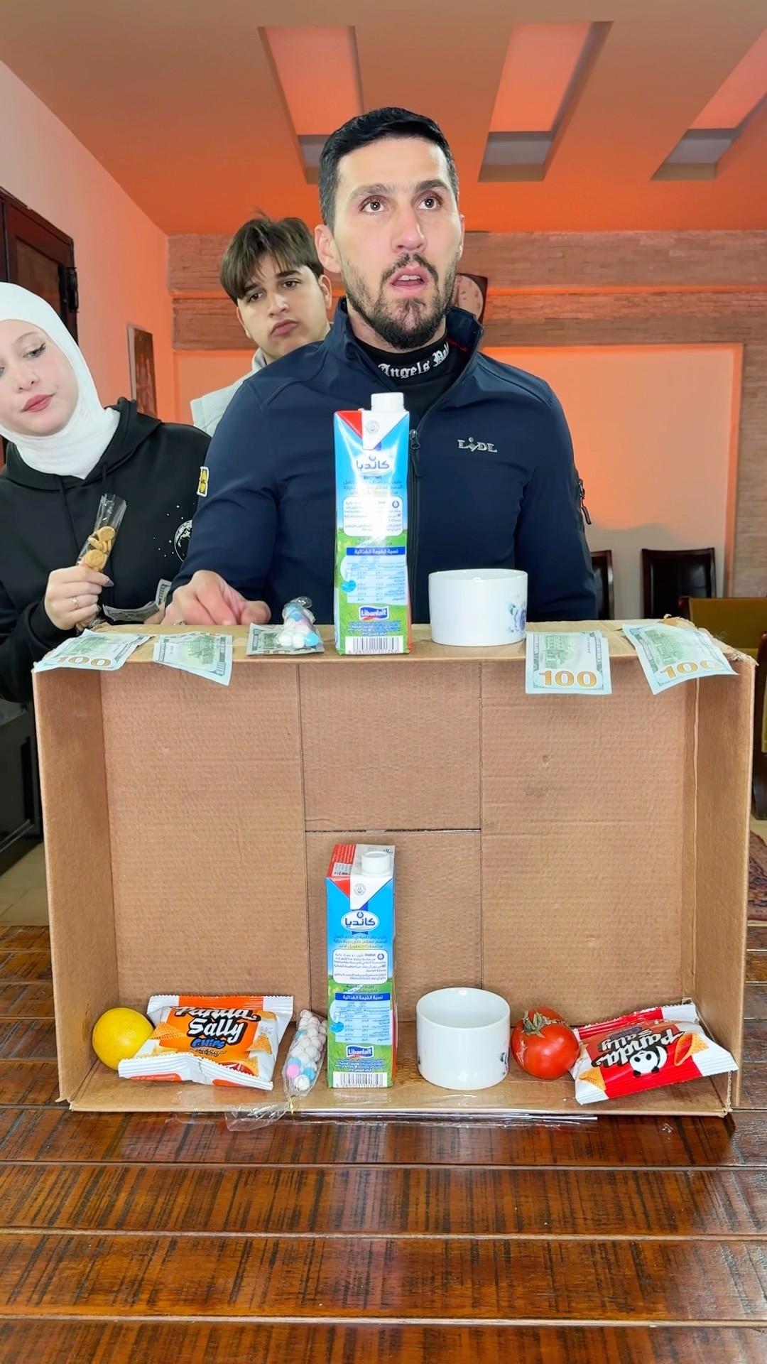 جوزي غرقني بالحليب:?