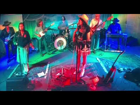 Breaking Up Slowly live Lana Del Rey + Nikki Lane. Gruene Hall. New Braunfels, TX. April 1, 2021.