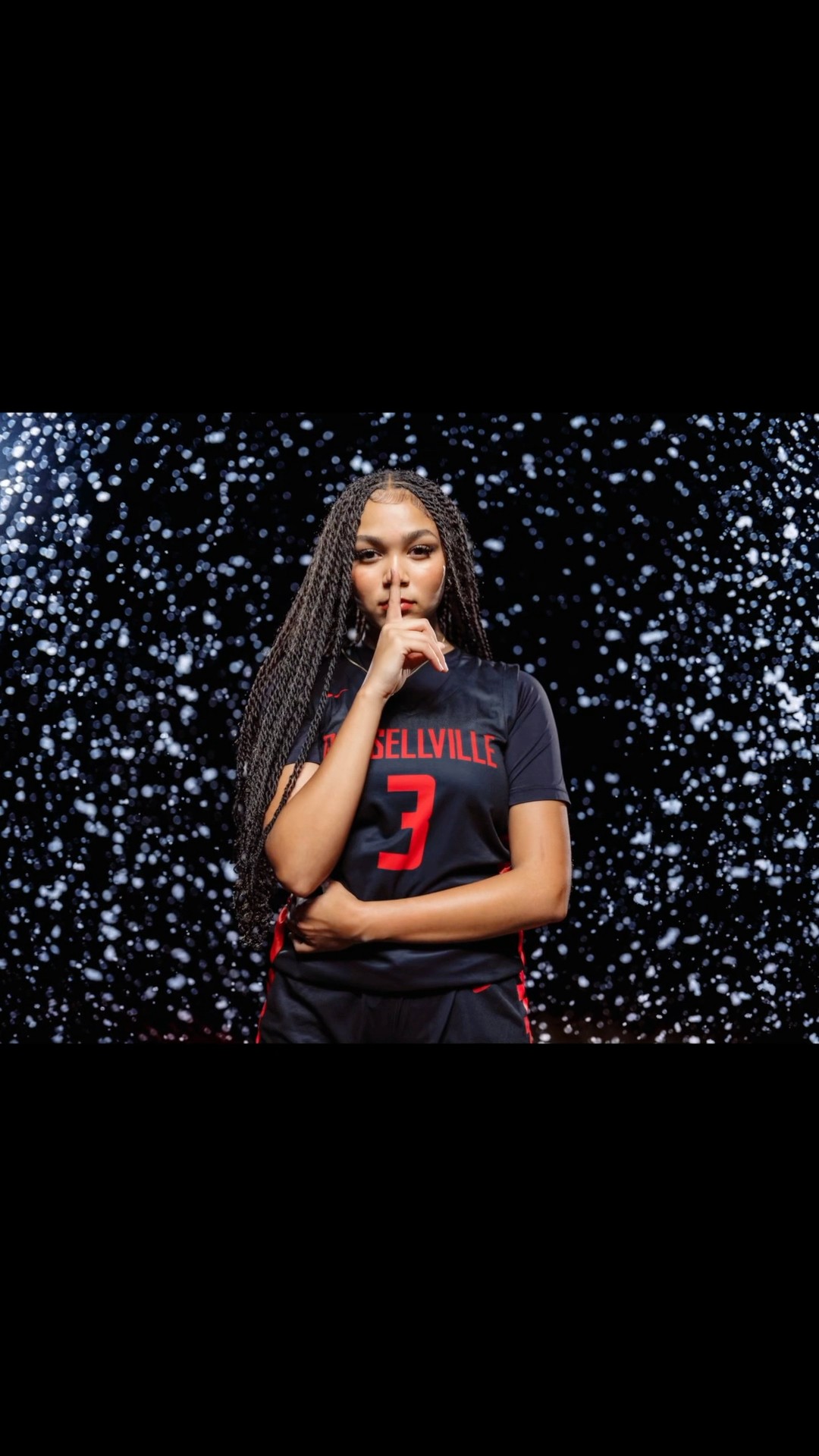 Quiet now. Russellville Girls basketball photoshoot! #fujifilm #sportsphotography #basketball