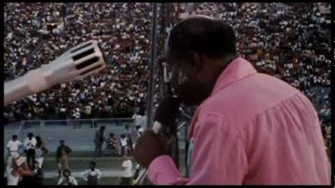 RUFUS THOMAS - DO THE FUNKY CHICKEN. LIVE FILMED PERFORMANCE 1972