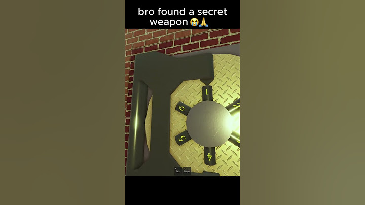bro found a secret weapon 😭 ( its not real btw ) #deadrails #roblox