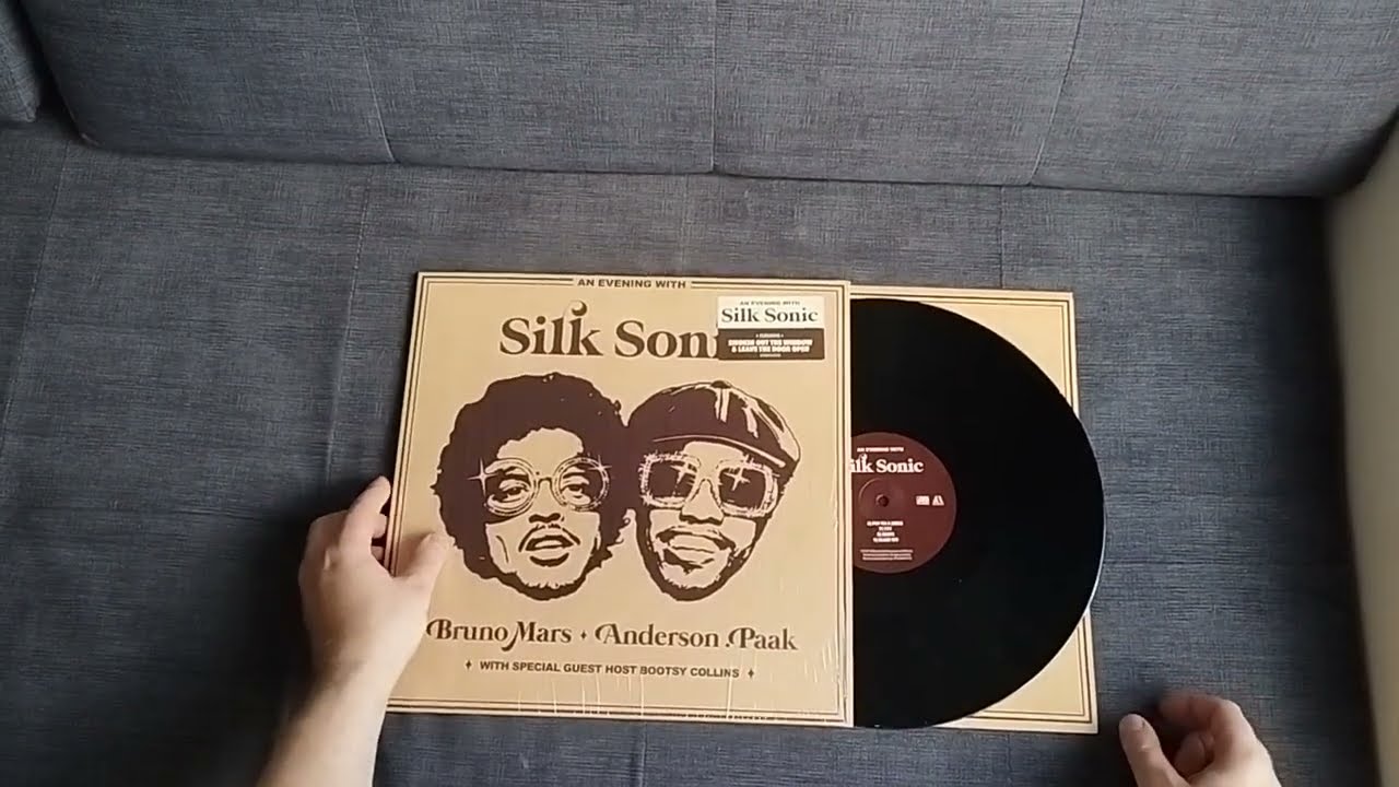 Bruno Mars & Paak Anderson “An Evening With Silk Sonic” (Vinile