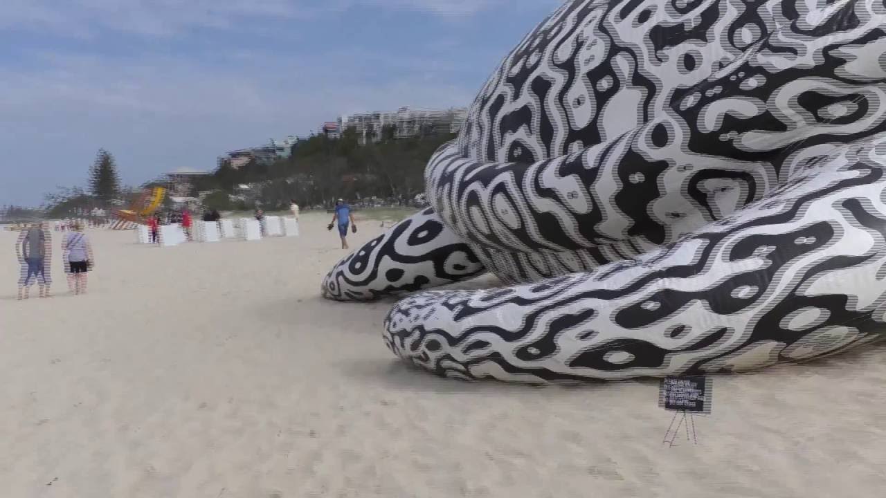 SWELL Sculpture Exhibition, Currumbin Beach Gold Coast 12th Sep 2016