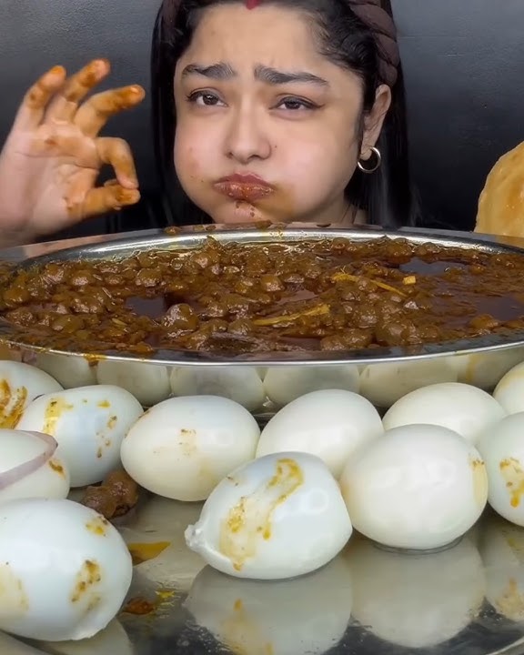 SPICY SPICY PINDI CHOLE WITH FLUFFY BHATURE AND 15 BOILED EGGS, BASMATI RICE | ASMR EATING MUKBANG