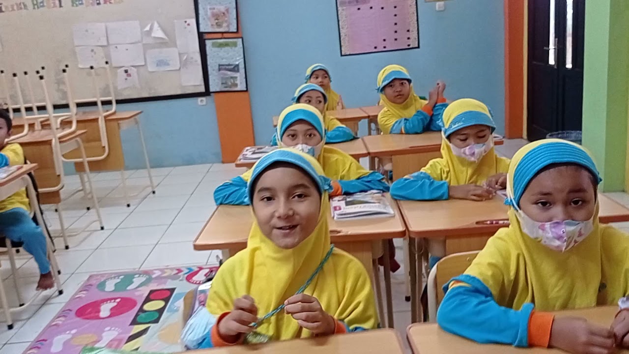 GURUKU TERSAYANG, SPESIAL HARI GURU NASIONAL 