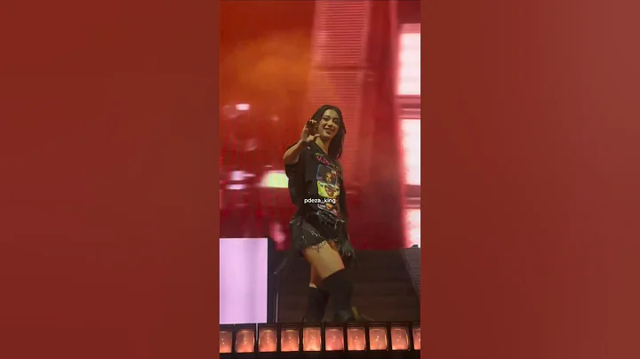 Megan noticed me & Sophia Yoonchae dance battle 😭🔥 #katseye #megan #yoonchae #sophia