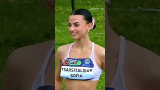 Sofia a female viral for a reason