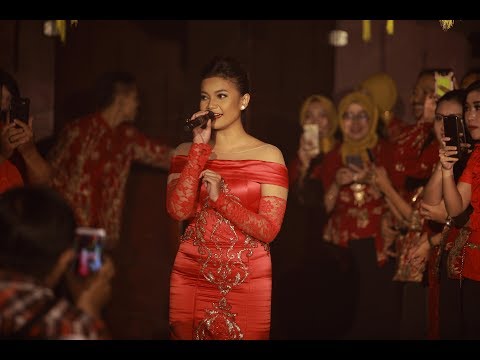 Citra Scholastika Everybody Knew