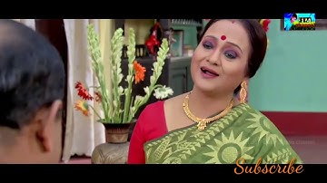 ভাইয়ের কপালে দিলাম ফোঁটা, যম দুয়ারে পড়ল কাঁটা, যমুনা দেয় যমকে ফোঁটা, আমি দেই আমার ভাইকে ফোঁটা.