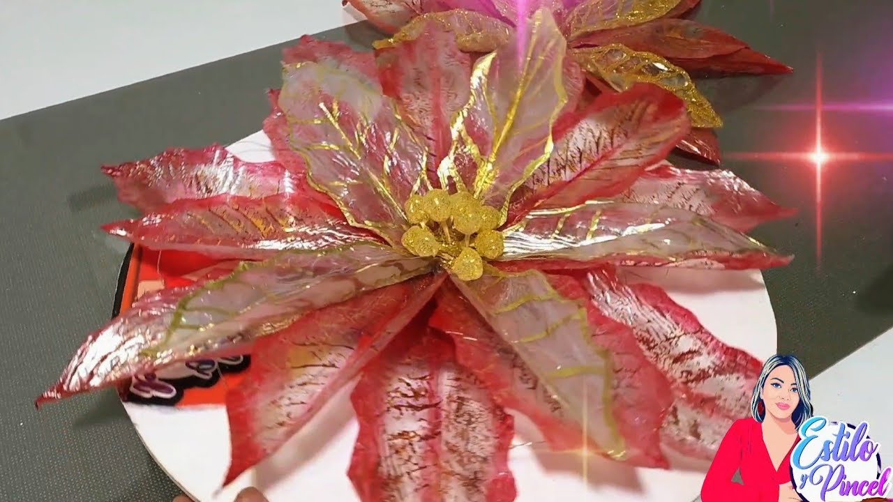 Flor Navideña con BOLSAS PLÁSTICAS