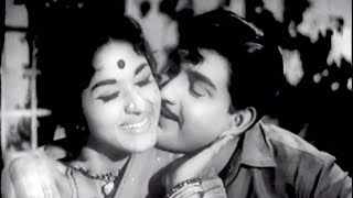 தடவரம தயவ சகம Thedivarum Deiva Sugam Nimirndhu Nill 1968 T M S P Susheela