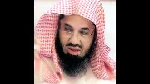 سورة الفتح لشيخ سعود الشريم لعام 1419 في الحرم المكي.mp4