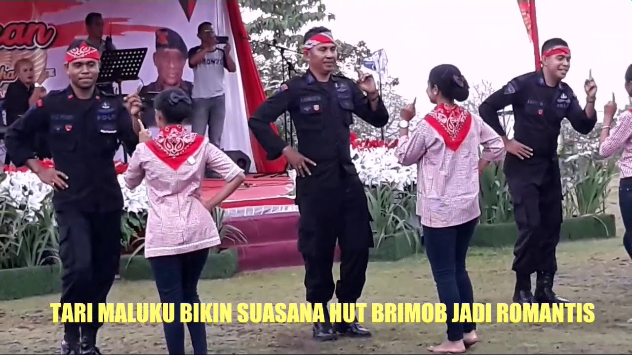 TARI KATREJI BIKIN SUASANA HUT BRIMOB JADI ROMANTIS !!! BANYAK YANG BAPER